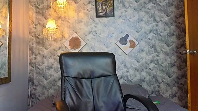 Apolo rousse1 online show from December 18, 8:34 pm