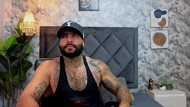 Apolo rousse1 online show from November 20, 9:04 pm