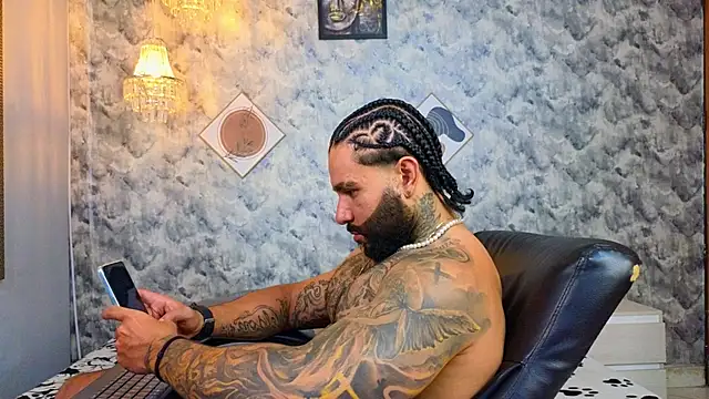 Apolo rousse1 online show from December 22, 10:21 pm