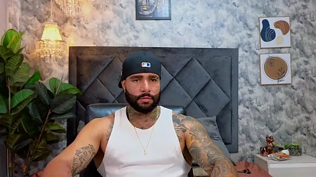 Apolo rousse1 online show from November 11, 9:09 pm