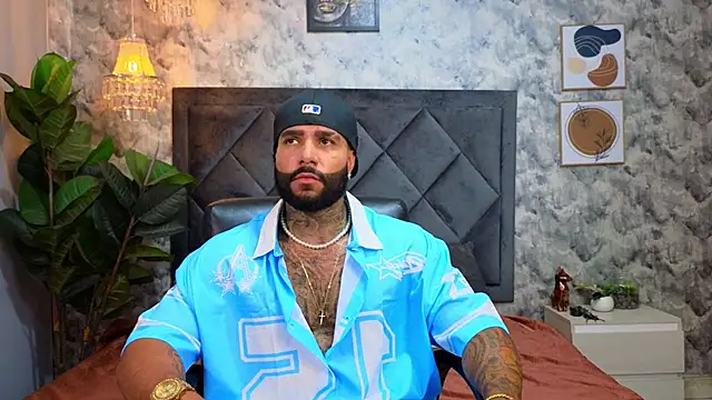 Apolo rousse1 online show from November 15, 10:25 pm