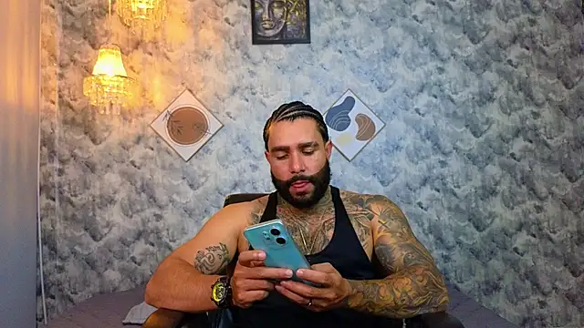 Apolo rousse1 online show from December 17, 9:09 pm