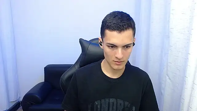 Matiius18 online show from February 24, 2:07 pm