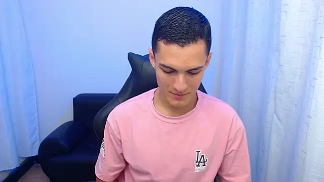 Matiius18 online show from March 7, 2:11 pm