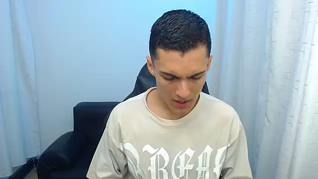 Matiius18 online show from April 10, 2:13 pm