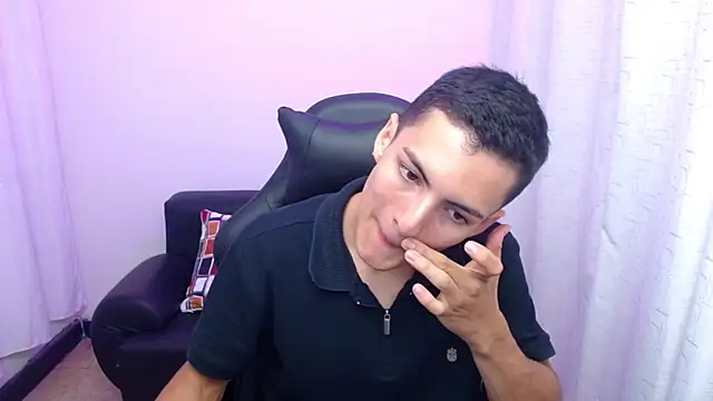 Matiius18 online show from February 21, 2:52 pm