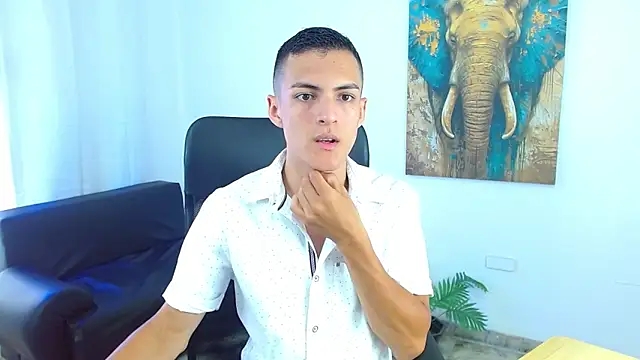 Matiius18 online show from May 4, 1:58 pm