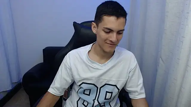 Matiius18 online show from February 23, 2:06 pm