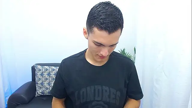 Matiius18 online show from December 15, 1:50 pm