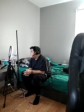 perversus12 online show from February 8, 8:06 pm