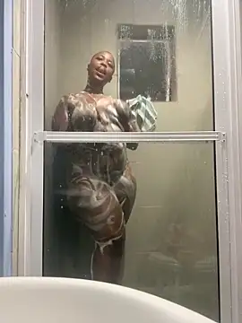 BQueen223 online show from January 14, 6:55 pm