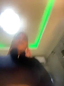 BQueen223 online show from November 6, 2:15 am