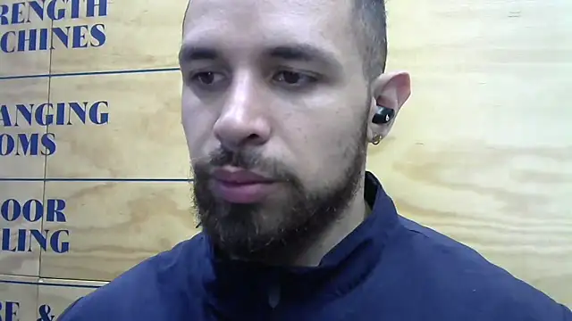 Snapshot of mason_fit chatting on November 9, 11:58 am mason fit online show from November 9, 11:58 am