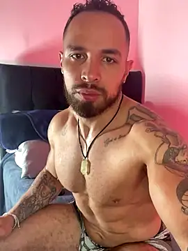 Snapshot of mason_fit chatting on December 18, 5:06 pm mason fit online show from December 18, 5:06 pm