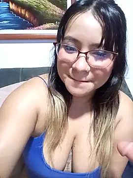 AsshleyVillaloboss online show from March 28, 3:51 am