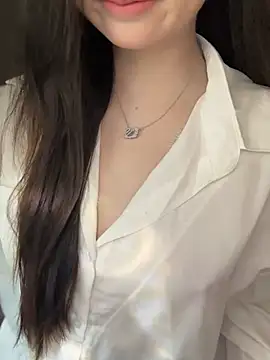 Nana kute20 online show from May 7, 4:43 pm