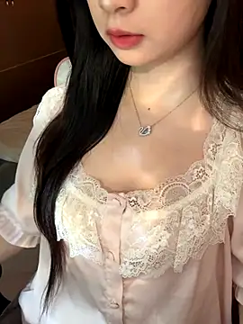 Snapshot of Nana_kute20 chatting on November 20, 7:31 am Nana kute20 online show from November 20, 7:31 am