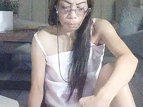 Snapshot of Mayumie05 chatting on June 1, 10:09 pm Mayumie05 online show from June 1, 10:09 pm