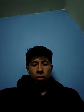 Snapshot of Rolito69 chatting on December 1, 5:08 am Rolito69 online show from December 1, 5:08 am