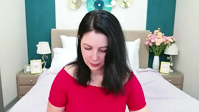 Nina Stane online show from December 5, 5:17 am