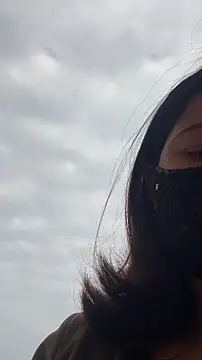 zhizhinaigai online show from March 15, 3:57 am