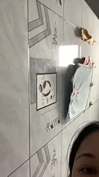 zhizhinaigai online show from November 12, 2:26 am