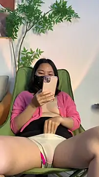 zhizhinaigai online show from November 26, 3:06 am