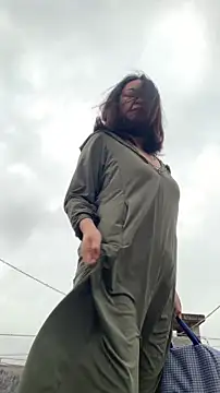 zhizhinaigai online show from March 29, 4:03 am