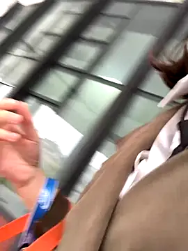 zhizhinaigai online show from November 7, 3:00 am