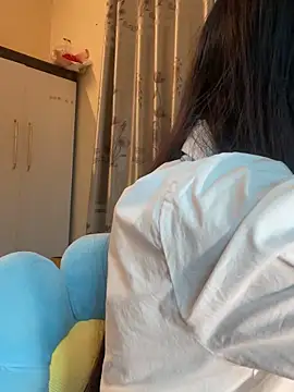 Snapshot of Dior_baby chatting on February 4, 4:07 am Dior baby online show from February 4, 4:07 am