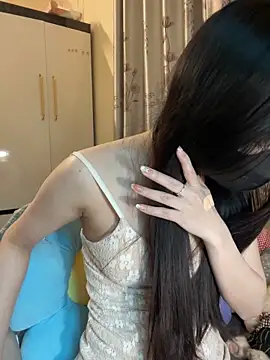 Dior baby online show from April 8, 2:35 am