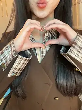 Snapshot of Dior_baby chatting on March 4, 4:09 am Dior baby online show from March 4, 4:09 am