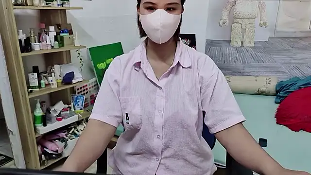 MichiLovely online show from October 1, 6:18 am