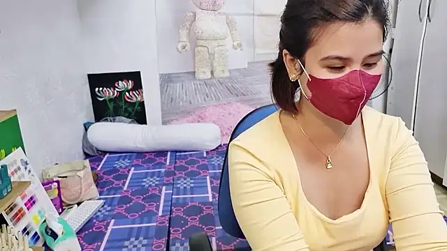 MichiLovely online show from November 2, 1:54 am