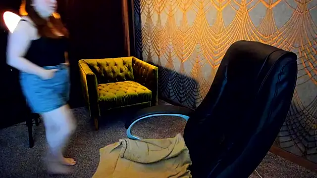 Snapshot of KattyRose8 chatting on May 23, 5:45 pm KattyRose8 online show from May 23, 5:45 pm
