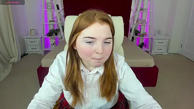 Snapshot of KattyRose8 chatting on May 5, 5:32 am KattyRose8 online show from May 5, 5:32 am