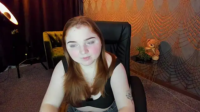 Snapshot of KattyRose8 chatting on May 3, 5:27 pm KattyRose8 online show from May 3, 5:27 pm