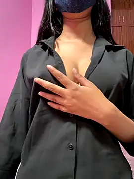 Neha18 online show from October 21, 12:26 pm
