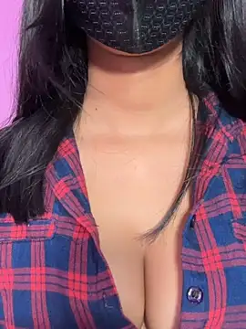 Neha18 online show from March 30, 1:01 pm