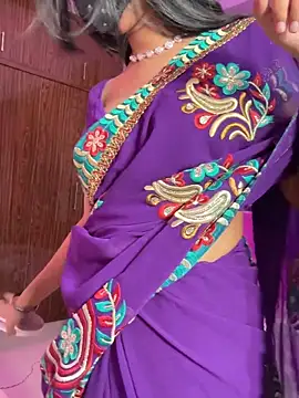 Neha18 online show from June 20, 11:04 am