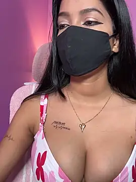 Neha18 online show from June 19, 1:50 pm