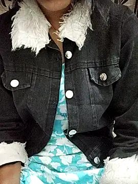 Snapshot of Nikita-Singh88 chatting on November 29, 4:01 am Nikita-Singh88 online show from November 29, 4:01 am