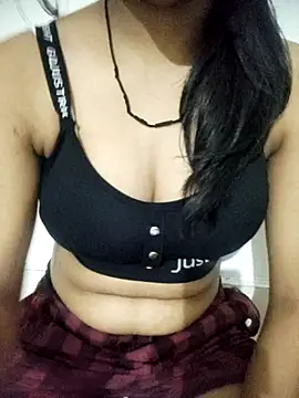 Snapshot of Nikita-Singh88 chatting on October 18, 3:58 pm Nikita-Singh88 online show from October 18, 3:58 pm