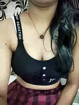 Snapshot of Nikita-Singh88 chatting on October 25, 2:33 am Nikita-Singh88 online show from October 25, 2:33 am