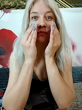 HeronDenni online show from October 25, 5:39 am