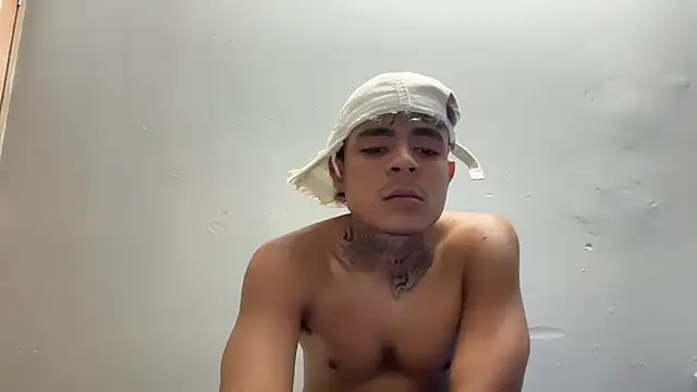 freyva online show from October 25, 5:50 am