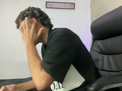 freyva online show from March 9, 9:02 am