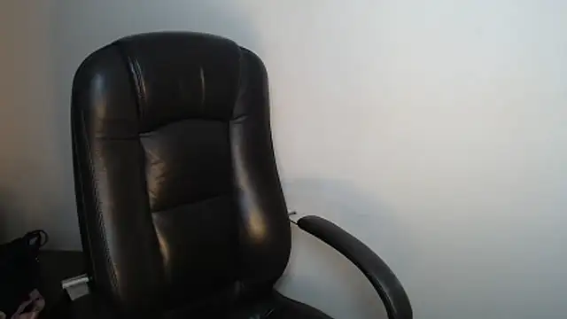 BonnieX  online show from May 4, 8:28 am