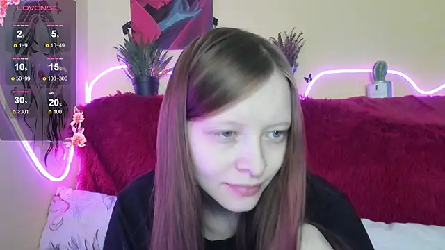 AliceHaris online show from December 5, 5:17 am