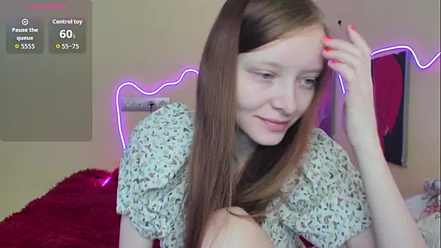 AliceHaris online show from October 5, 6:37 am